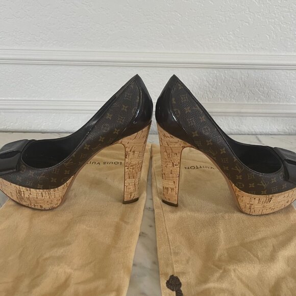 Authentic Louis Vuitton Monogram Rivoli Platform heels - size 38 - Picture 5 of 8